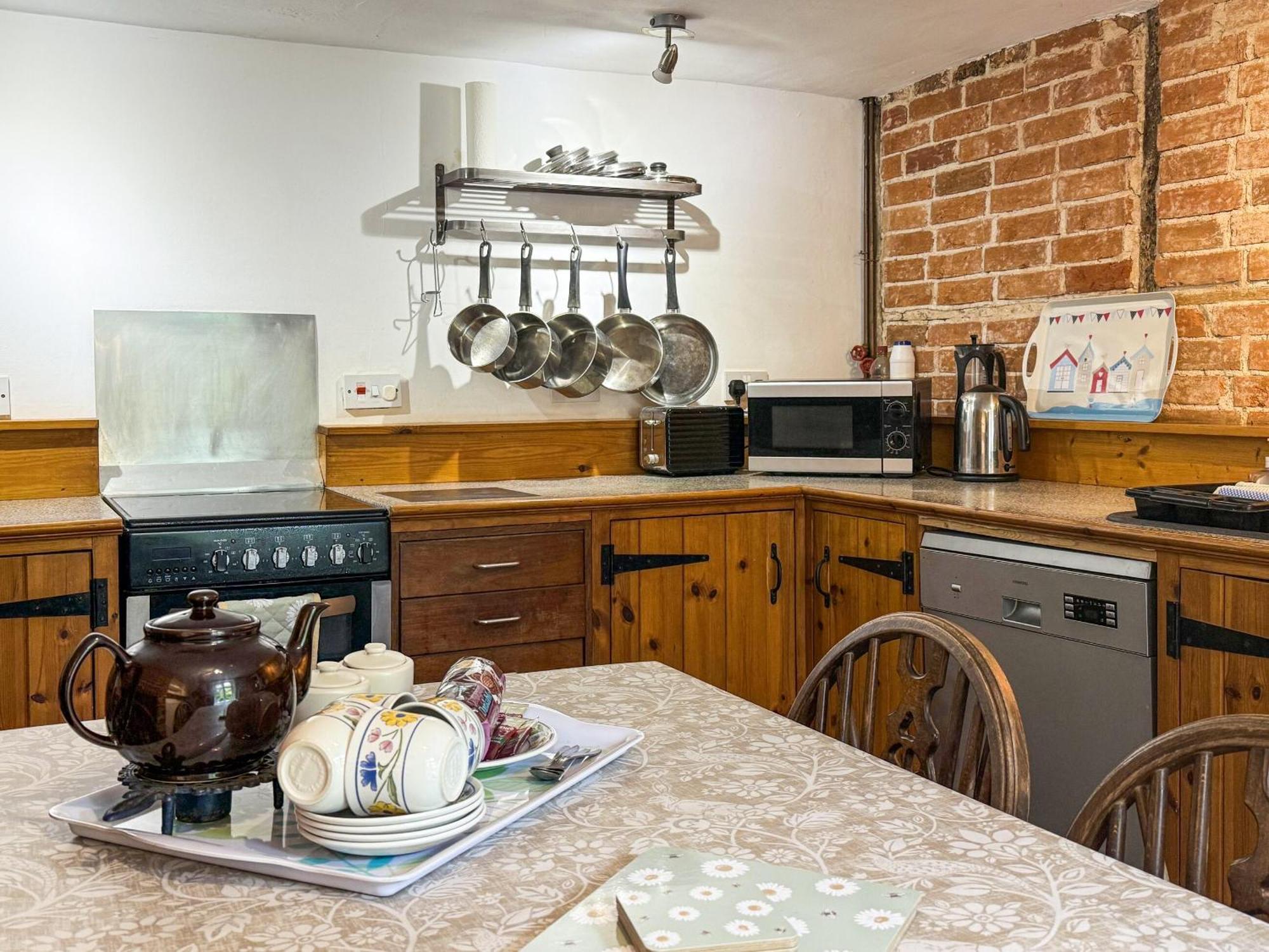 Blacksmiths Cottages Stiffkey Esterno foto